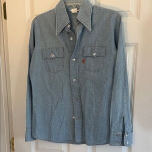Women’s Vintage Levi's Light Blue Denim Button-Down Shirt
